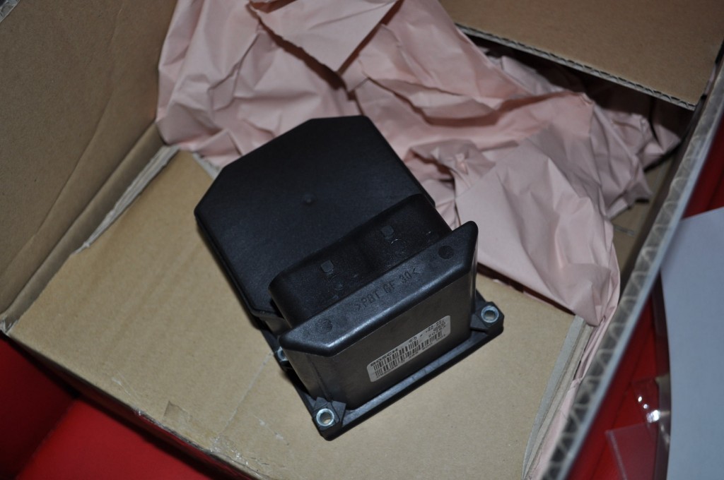 11/6 BMW Z3 ABSユニット修理 ABS修理のお店Jスクエア