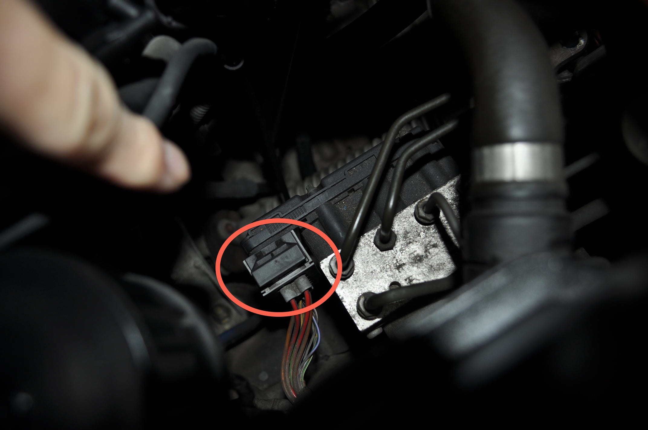 11/6 BMW Z3 ABSユニット修理 ABS修理のお店Jスクエア