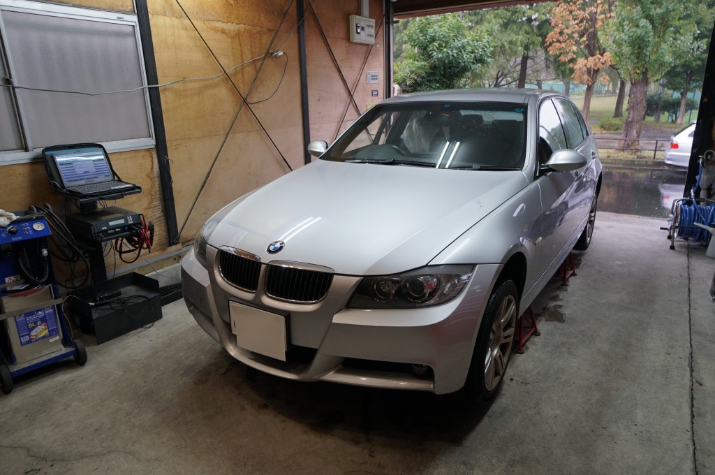 BMW E90 DSC修理