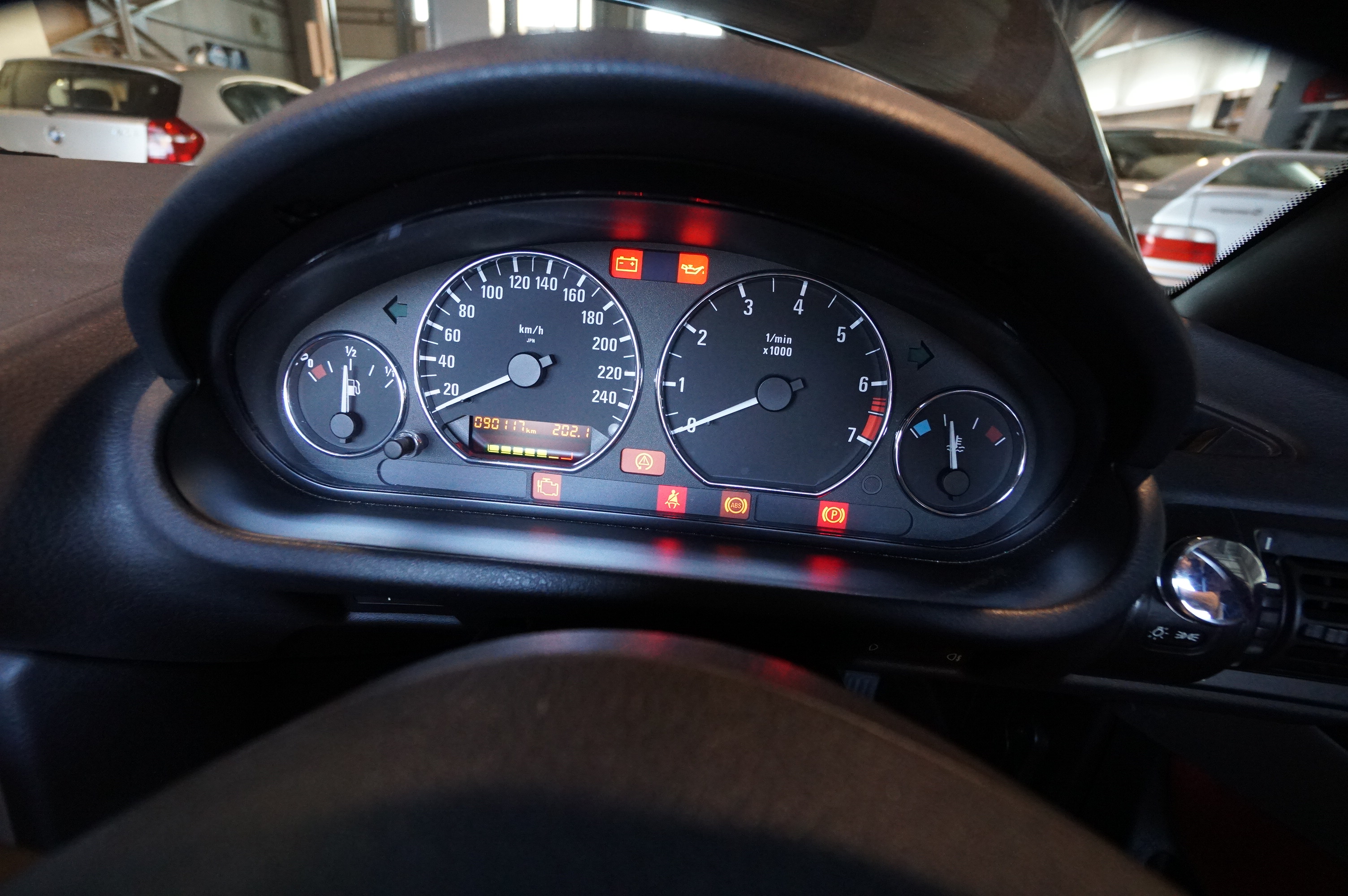 BMW Z3 DSCユニット故障時のランプ点灯の様子